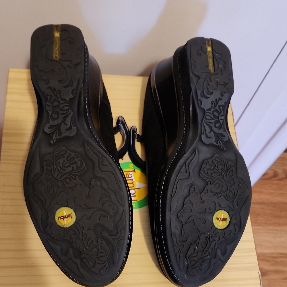 🔥Jambu DYNASTY Women's Black Mary Jane Platforms - Picture 3 of 3